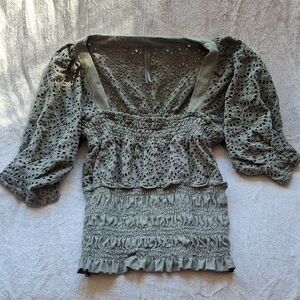 Anthropologie Sage Green Stretchy Top With Eyelt Lace Sz SMALL Excellent Cond.